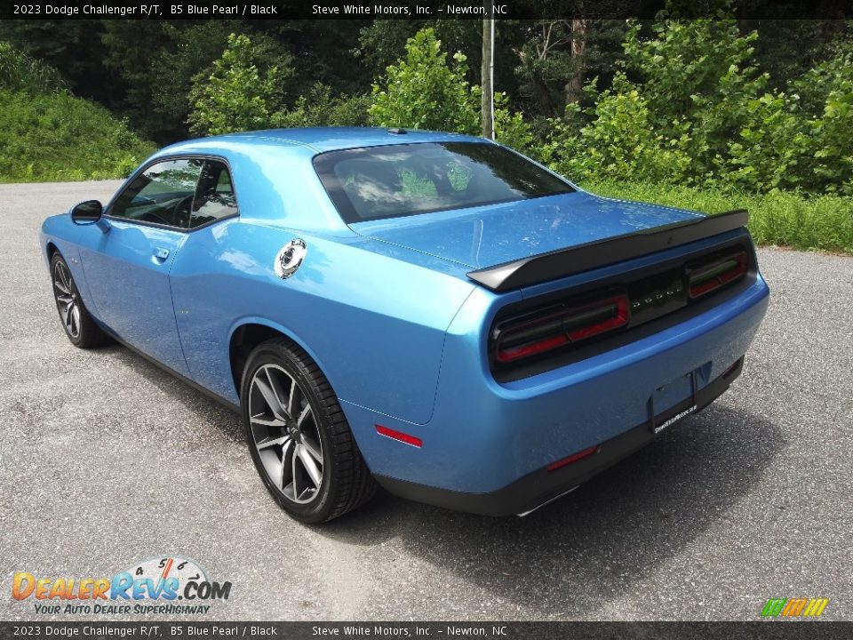 2023 Dodge Challenger R/T B5 Blue Pearl / Black Photo #8