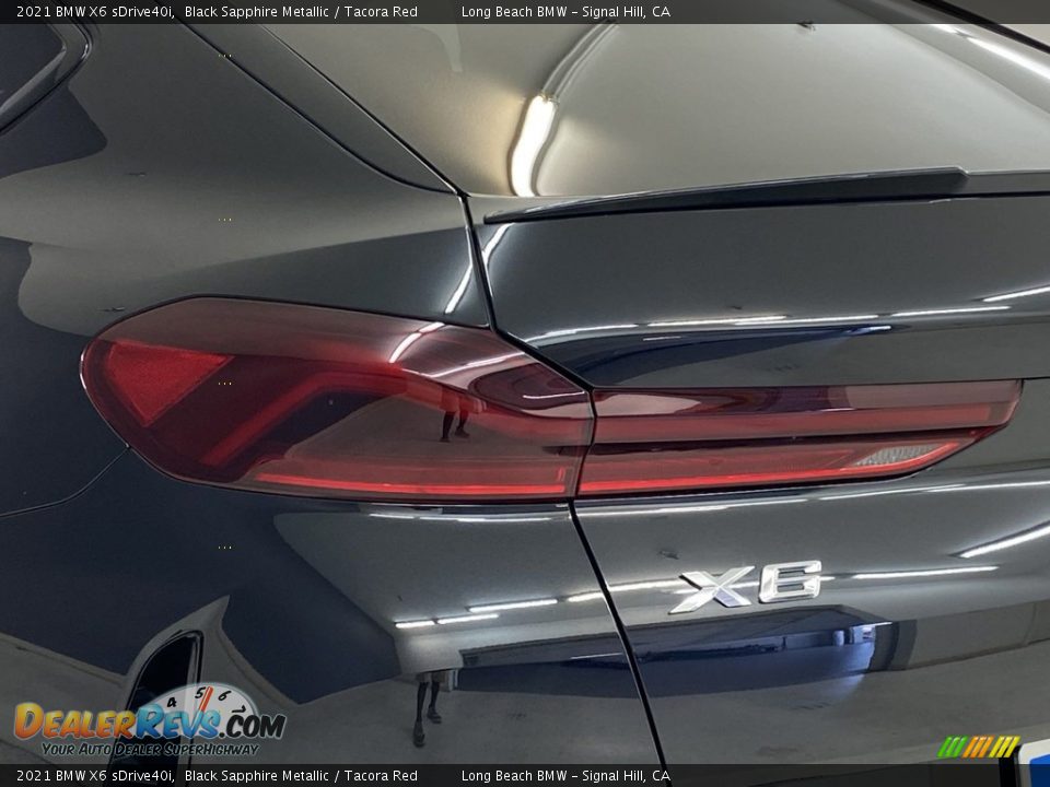 2021 BMW X6 sDrive40i Black Sapphire Metallic / Tacora Red Photo #8