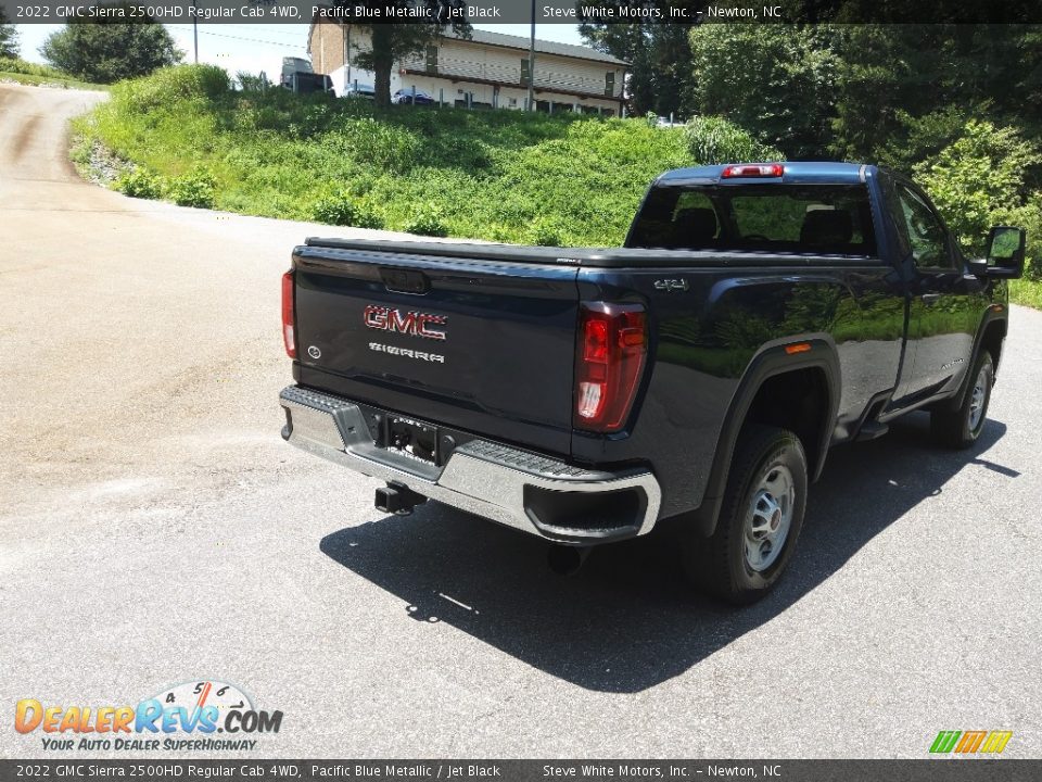 2022 GMC Sierra 2500HD Regular Cab 4WD Pacific Blue Metallic / Jet Black Photo #7