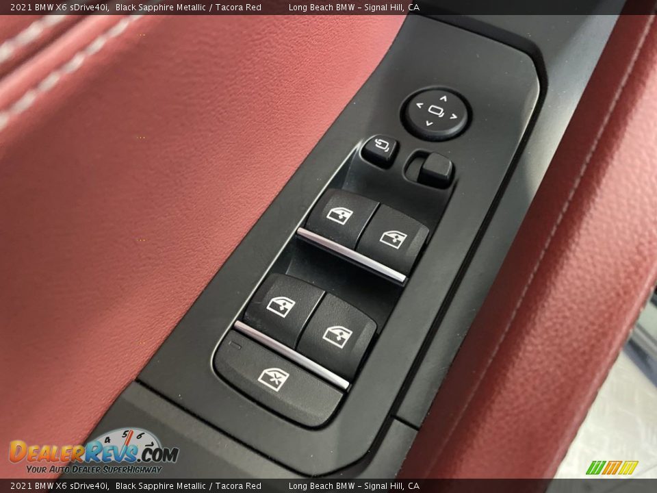 Door Panel of 2021 BMW X6 sDrive40i Photo #13