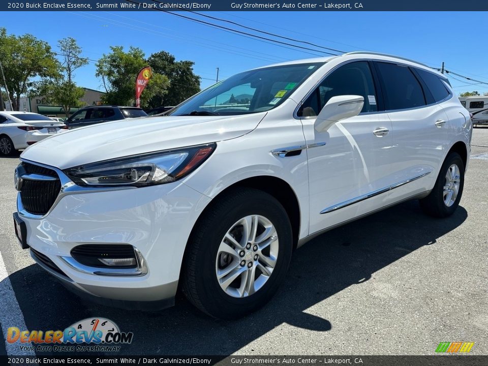 Front 3/4 View of 2020 Buick Enclave Essence Photo #3