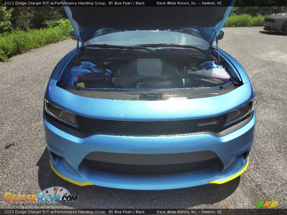 2023 Dodge Charger R/T w/Performance Handling Group B5 Blue Pearl / Black Photo #4