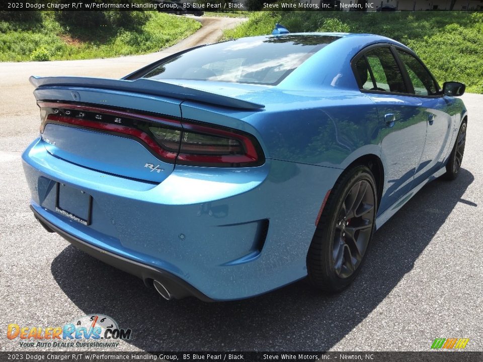 2023 Dodge Charger R/T w/Performance Handling Group B5 Blue Pearl / Black Photo #9