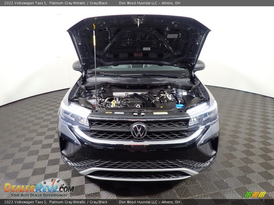 2022 Volkswagen Taos S Platinum Gray Metallic / Gray/Black Photo #5