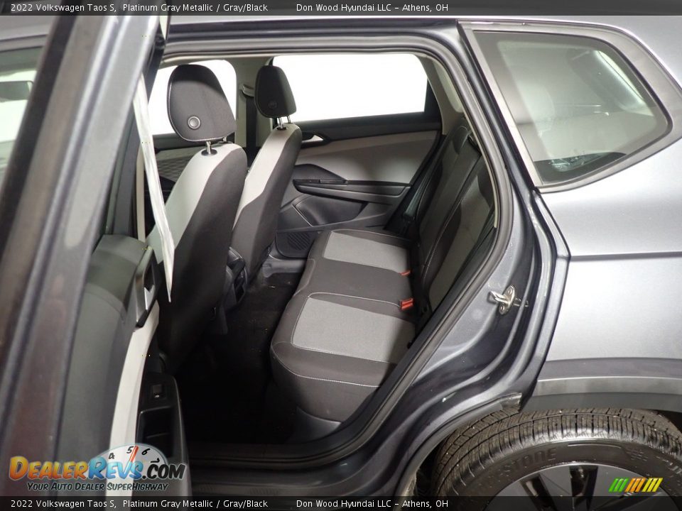 2022 Volkswagen Taos S Platinum Gray Metallic / Gray/Black Photo #30