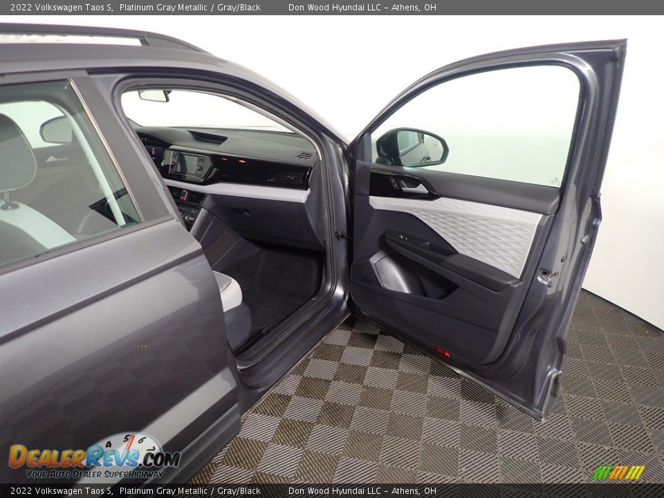 Door Panel of 2022 Volkswagen Taos S Photo #33