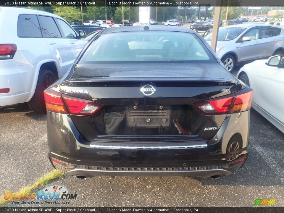 2020 Nissan Altima SR AWD Super Black / Charcoal Photo #3