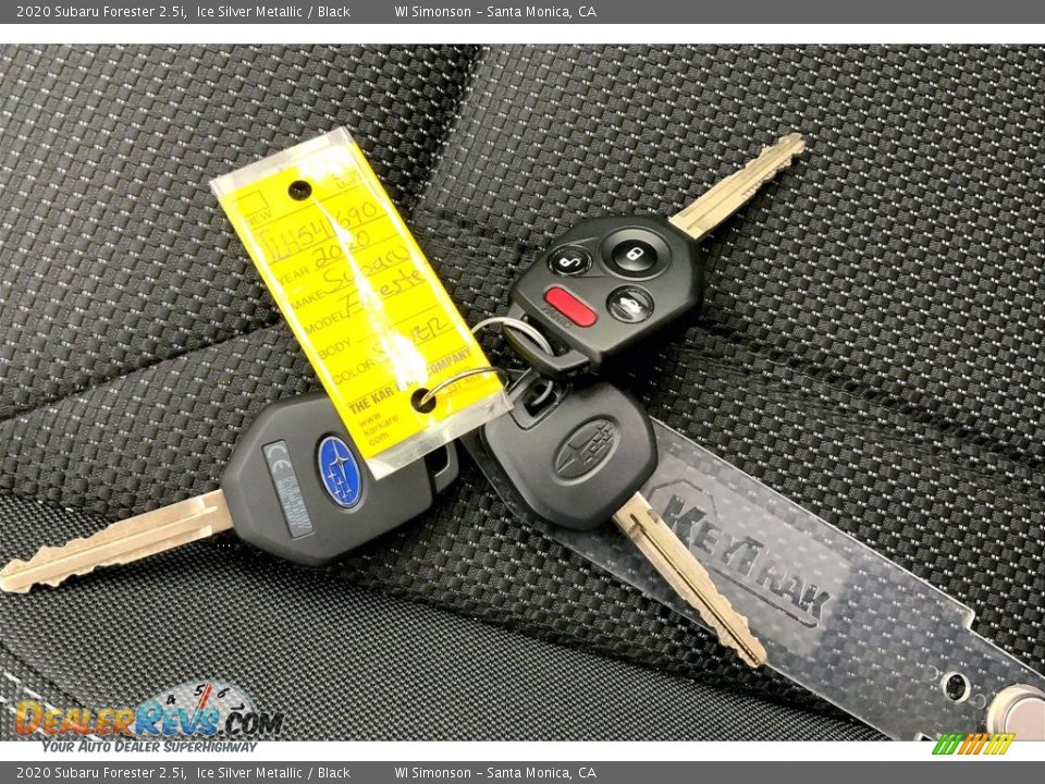 Keys of 2020 Subaru Forester 2.5i Photo #11