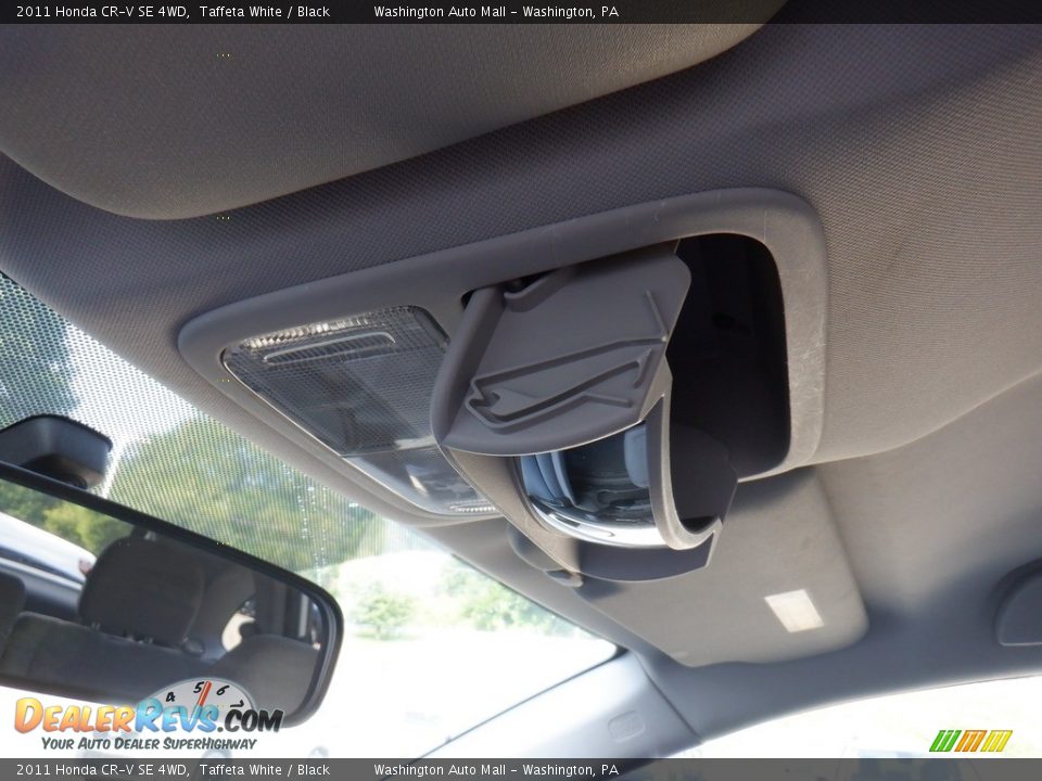 2011 Honda CR-V SE 4WD Taffeta White / Black Photo #20
