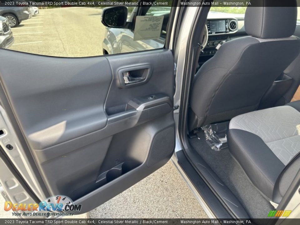 Door Panel of 2023 Toyota Tacoma TRD Sport Double Cab 4x4 Photo #18