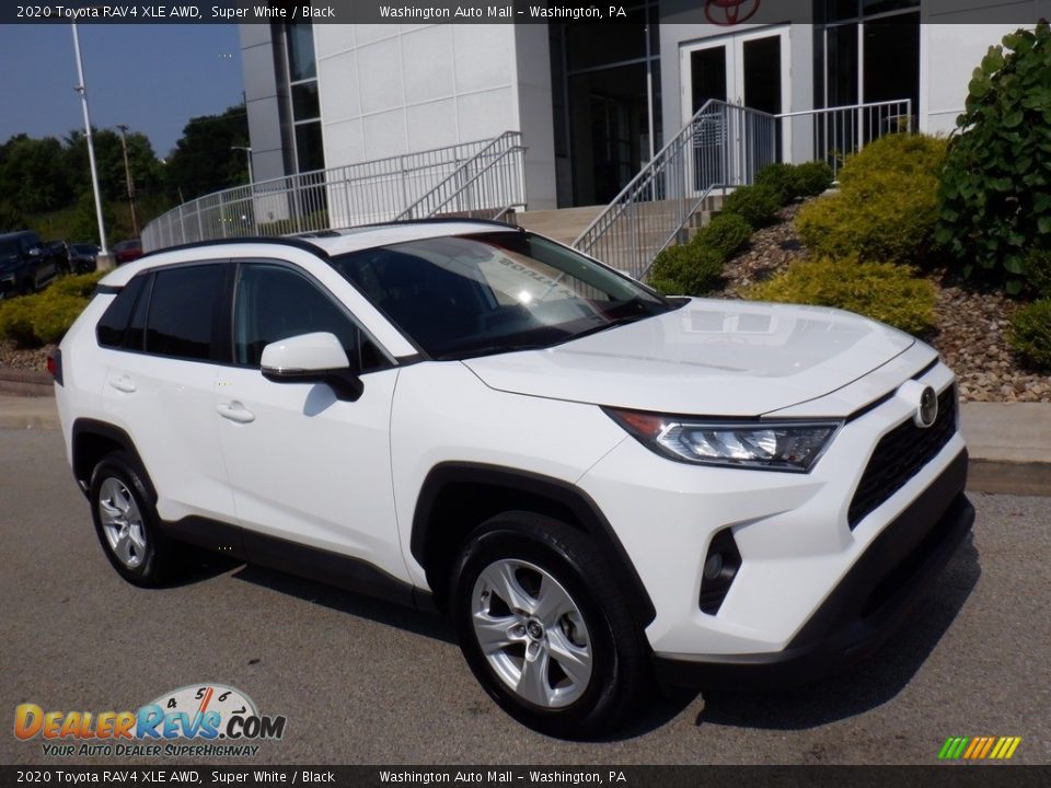 2020 Toyota RAV4 XLE AWD Super White / Black Photo #1