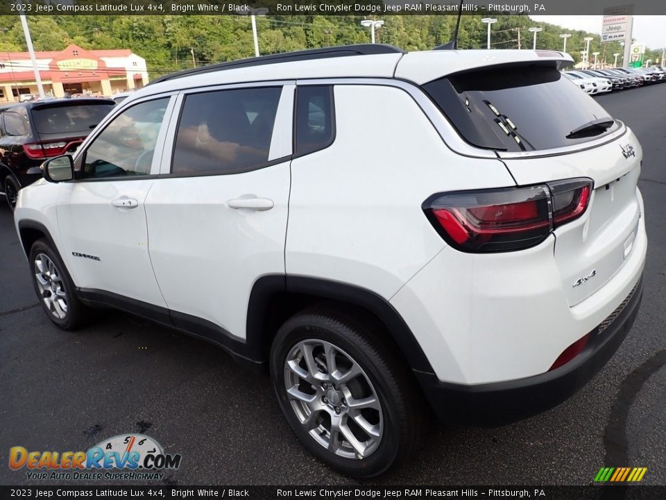 2023 Jeep Compass Latitude Lux 4x4 Bright White / Black Photo #3