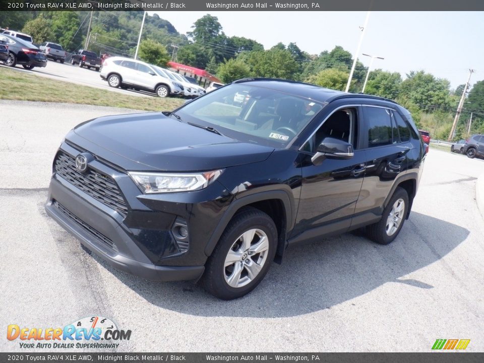 2020 Toyota RAV4 XLE AWD Midnight Black Metallic / Black Photo #13