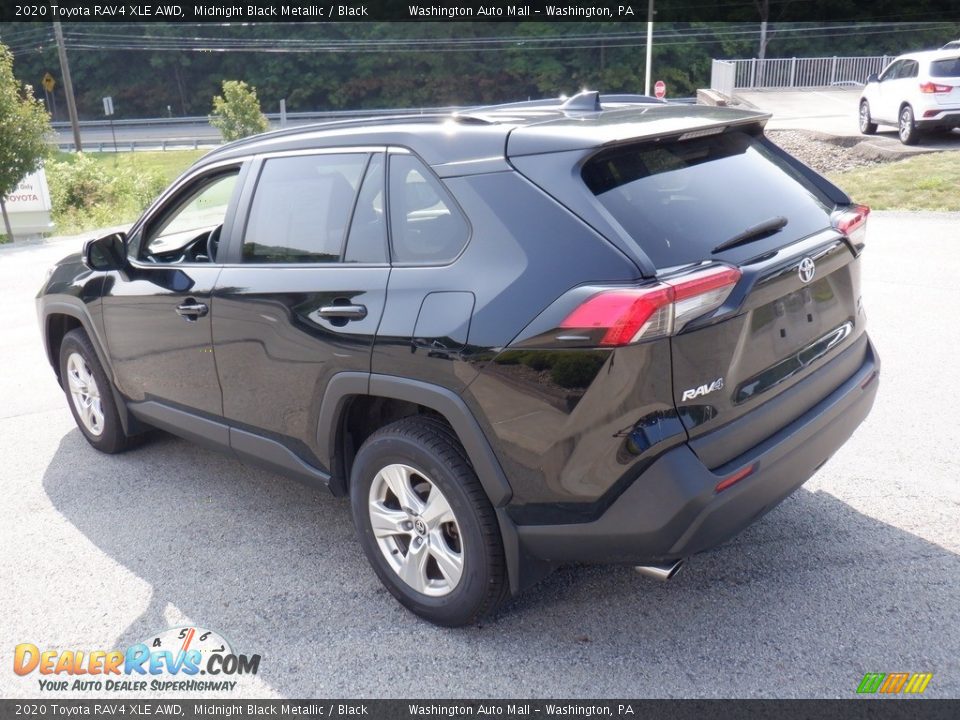 2020 Toyota RAV4 XLE AWD Midnight Black Metallic / Black Photo #15