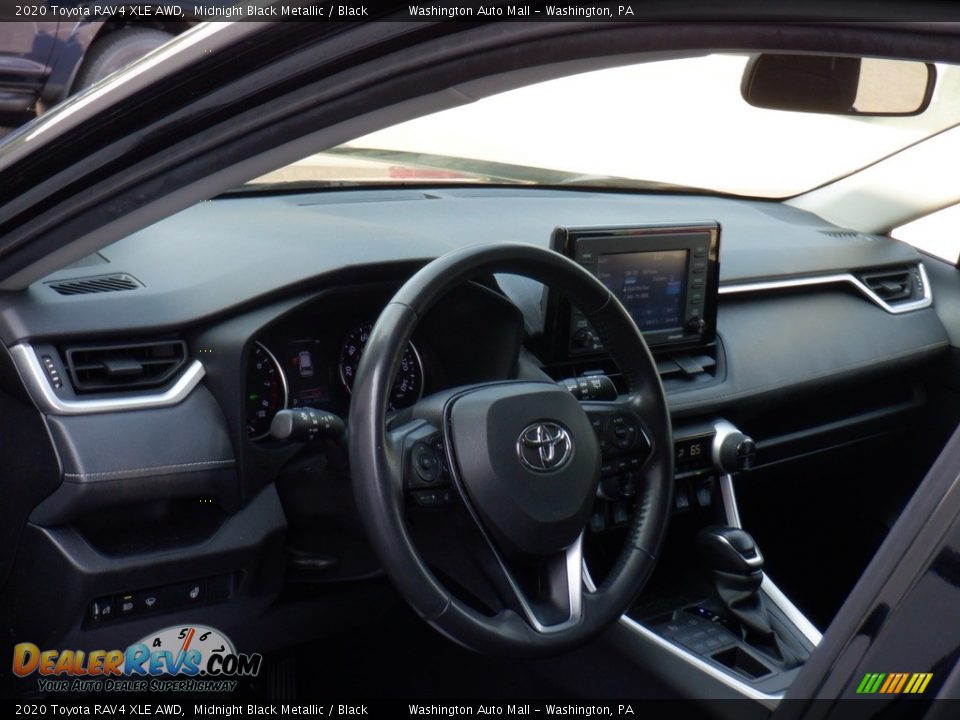 2020 Toyota RAV4 XLE AWD Midnight Black Metallic / Black Photo #20