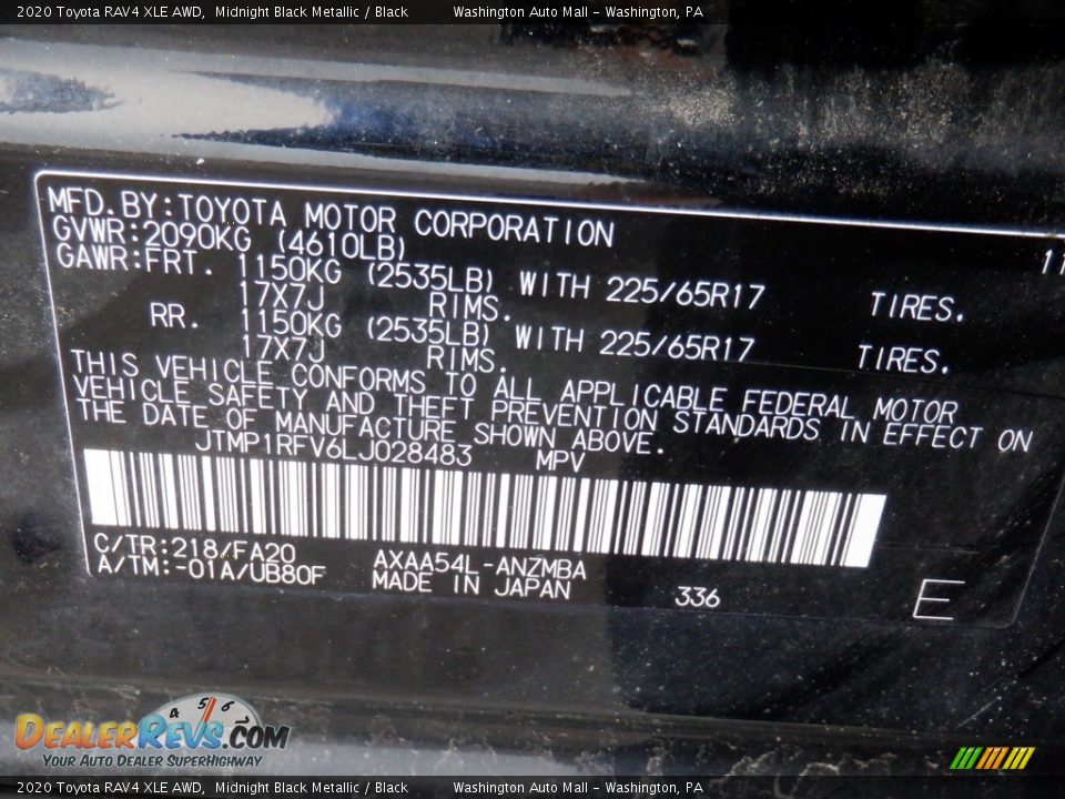 2020 Toyota RAV4 XLE AWD Midnight Black Metallic / Black Photo #32