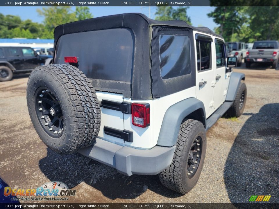 2015 Jeep Wrangler Unlimited Sport 4x4 Bright White / Black Photo #3