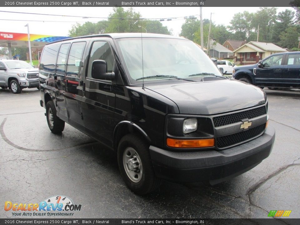 Front 3/4 View of 2016 Chevrolet Express 2500 Cargo WT Photo #5
