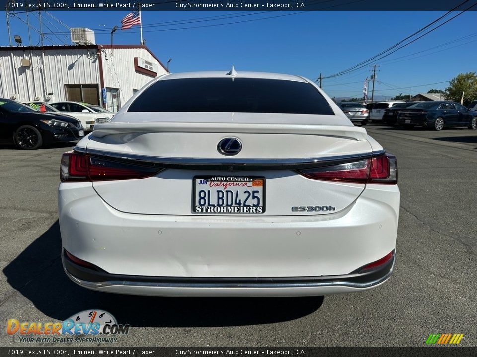 2019 Lexus ES 300h Eminent White Pearl / Flaxen Photo #5