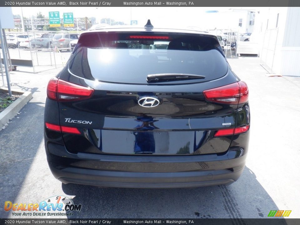 2020 Hyundai Tucson Value AWD Black Noir Pearl / Gray Photo #7