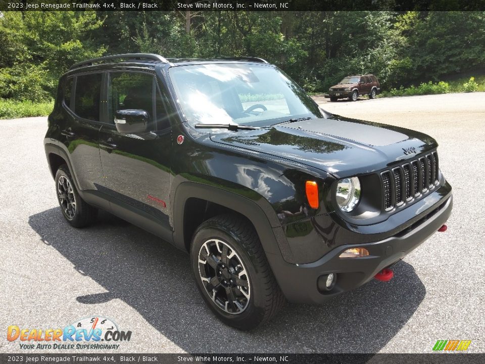 2023 Jeep Renegade Trailhawk 4x4 Black / Black Photo #4