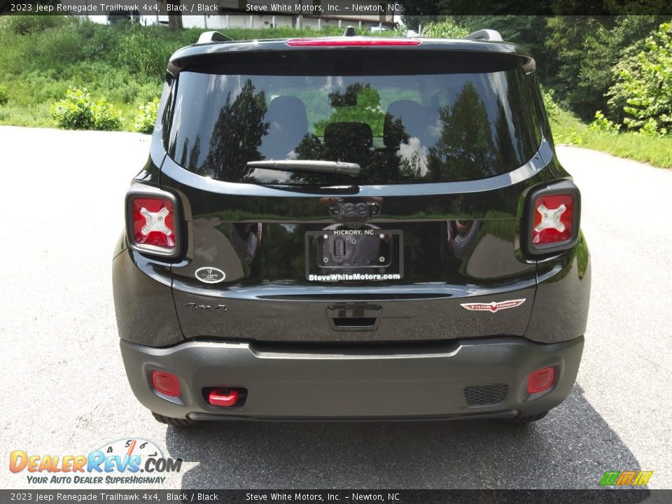 2023 Jeep Renegade Trailhawk 4x4 Black / Black Photo #7