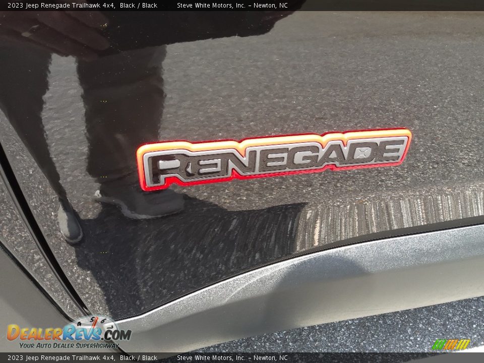 2023 Jeep Renegade Trailhawk 4x4 Logo Photo #10