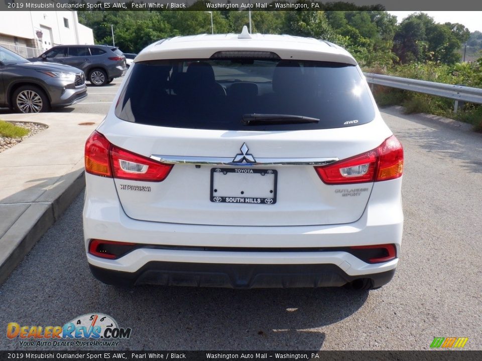 2019 Mitsubishi Outlander Sport ES AWC Pearl White / Black Photo #14