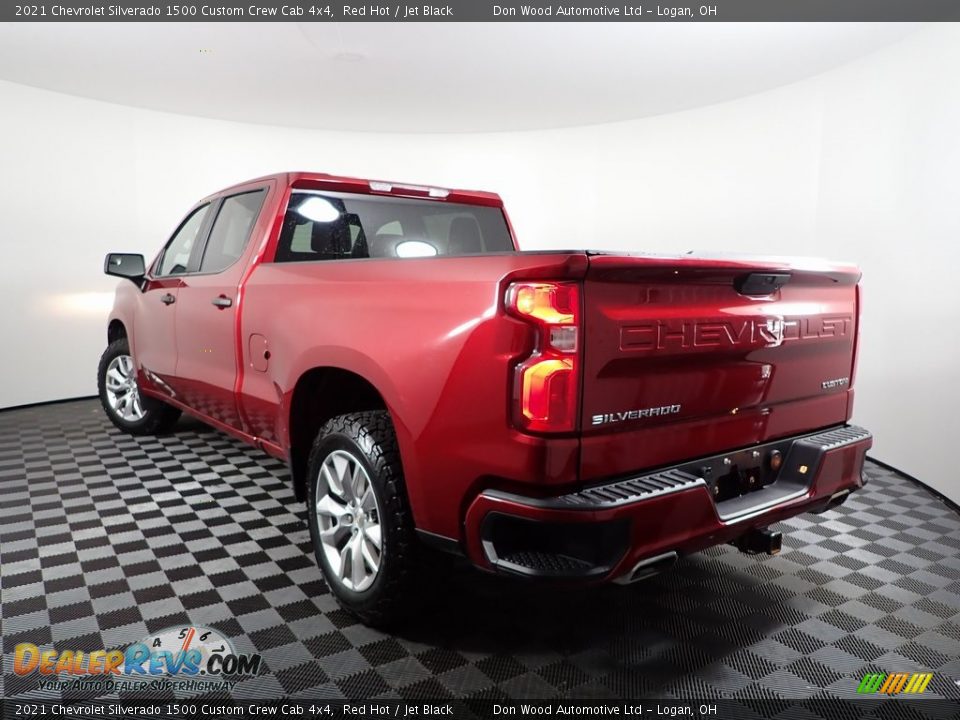 2021 Chevrolet Silverado 1500 Custom Crew Cab 4x4 Red Hot / Jet Black Photo #6