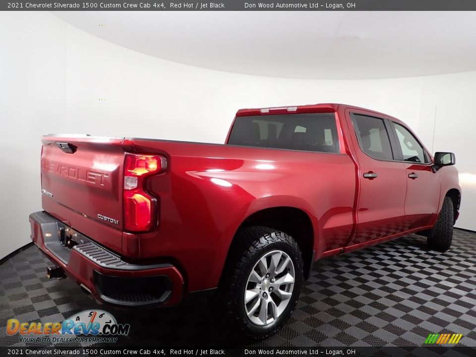 2021 Chevrolet Silverado 1500 Custom Crew Cab 4x4 Red Hot / Jet Black Photo #9