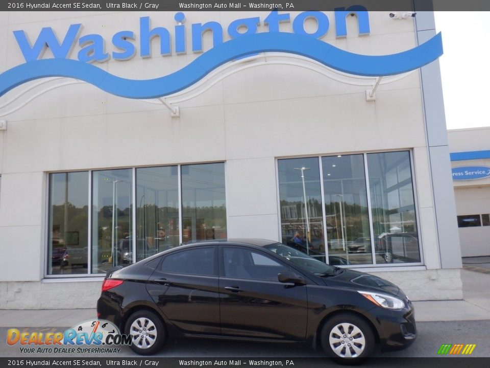 2016 Hyundai Accent SE Sedan Ultra Black / Gray Photo #2