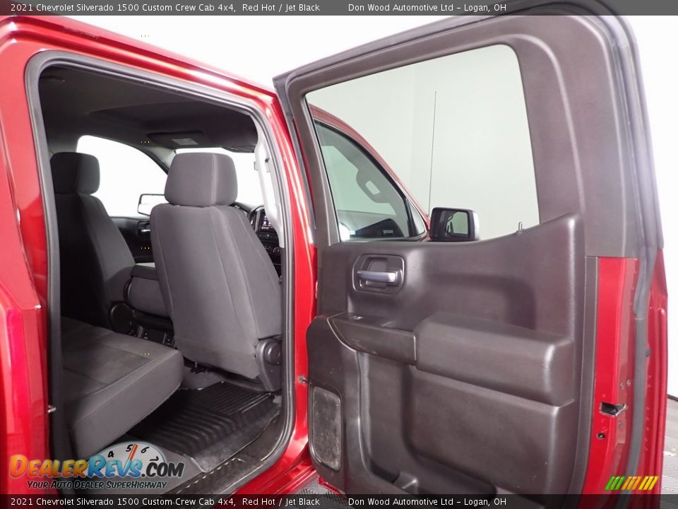 2021 Chevrolet Silverado 1500 Custom Crew Cab 4x4 Red Hot / Jet Black Photo #26