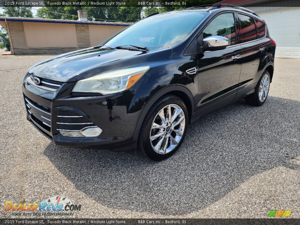 2015 Ford Escape SE Tuxedo Black Metallic / Medium Light Stone Photo #7