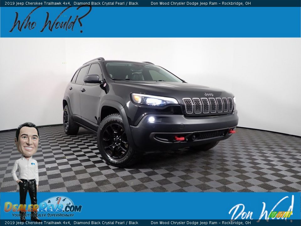 2019 Jeep Cherokee Trailhawk 4x4 Diamond Black Crystal Pearl / Black Photo #1