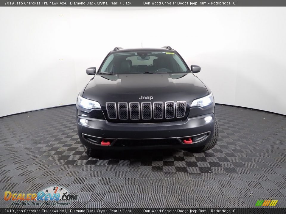 2019 Jeep Cherokee Trailhawk 4x4 Diamond Black Crystal Pearl / Black Photo #5