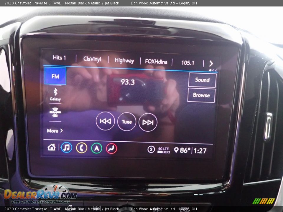 2020 Chevrolet Traverse LT AWD Mosaic Black Metallic / Jet Black Photo #4