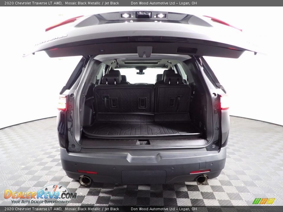 2020 Chevrolet Traverse LT AWD Mosaic Black Metallic / Jet Black Photo #12