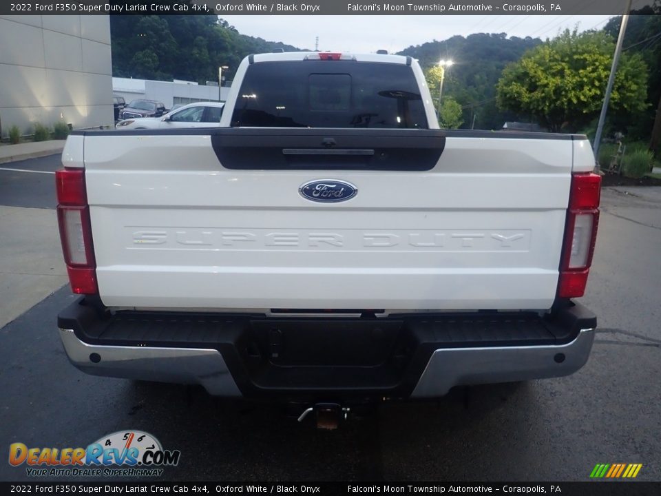 2022 Ford F350 Super Duty Lariat Crew Cab 4x4 Oxford White / Black Onyx Photo #3