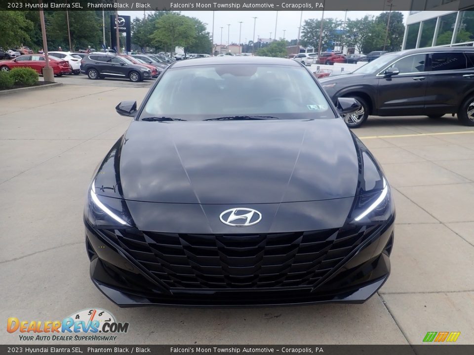 2023 Hyundai Elantra SEL Phantom Black / Black Photo #8