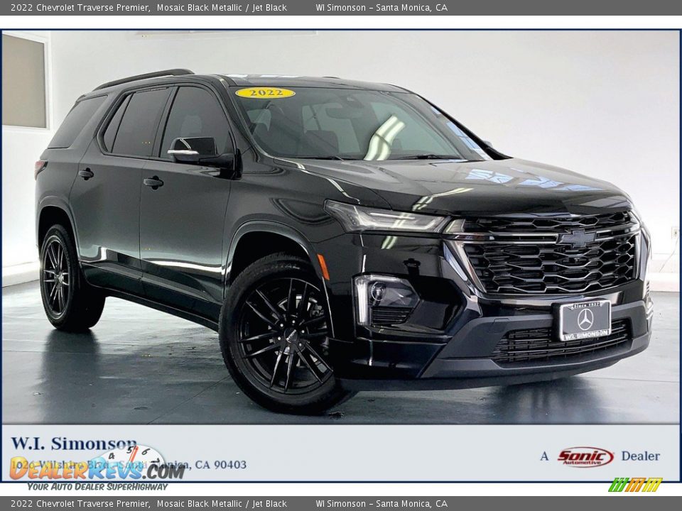 2022 Chevrolet Traverse Premier Mosaic Black Metallic / Jet Black Photo #1