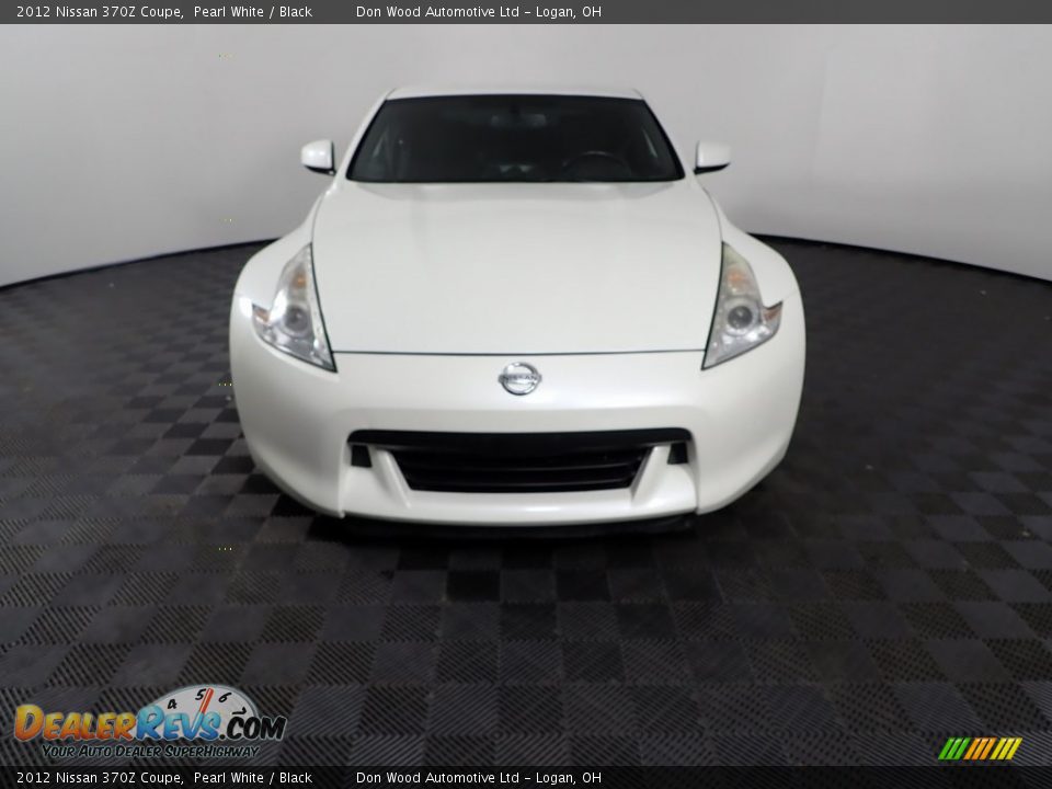 2012 Nissan 370Z Coupe Pearl White / Black Photo #4