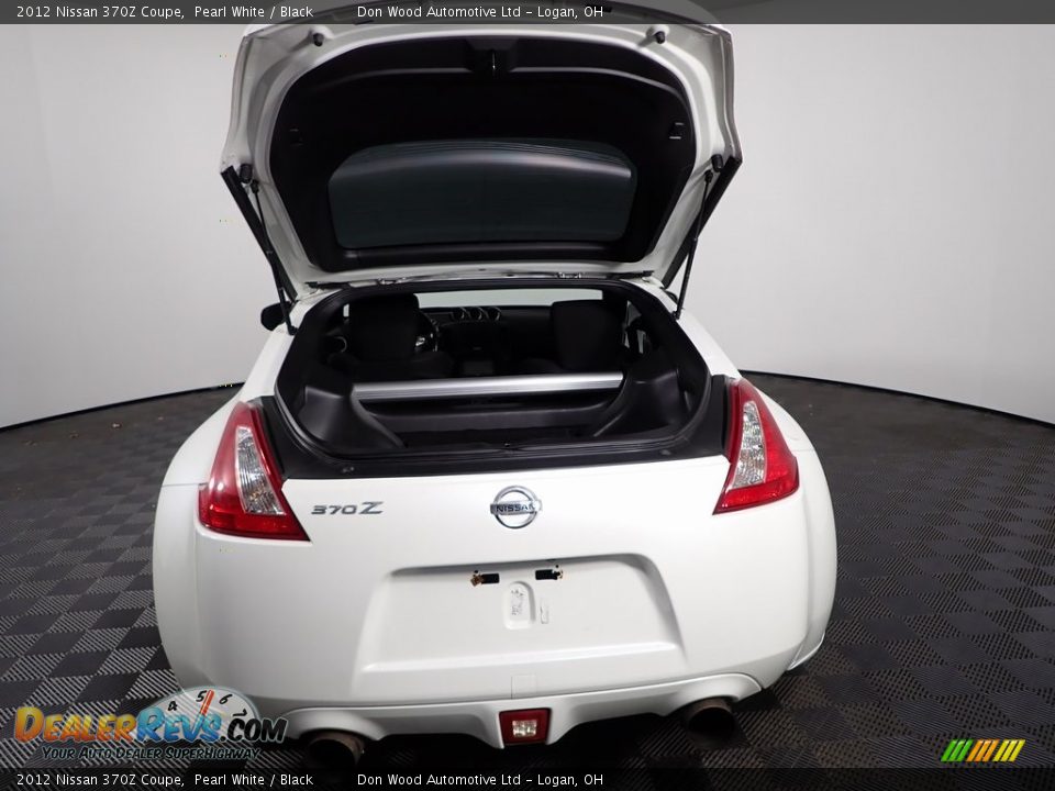 2012 Nissan 370Z Coupe Pearl White / Black Photo #8
