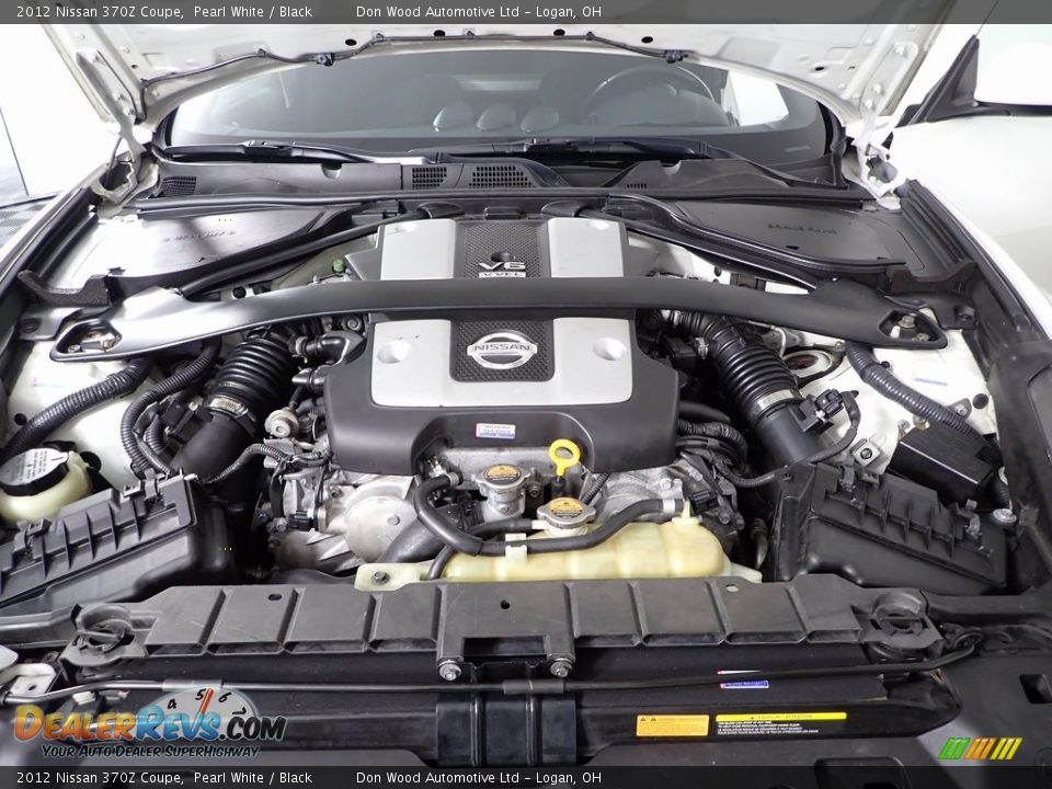 2012 Nissan 370Z Coupe Pearl White / Black Photo #13