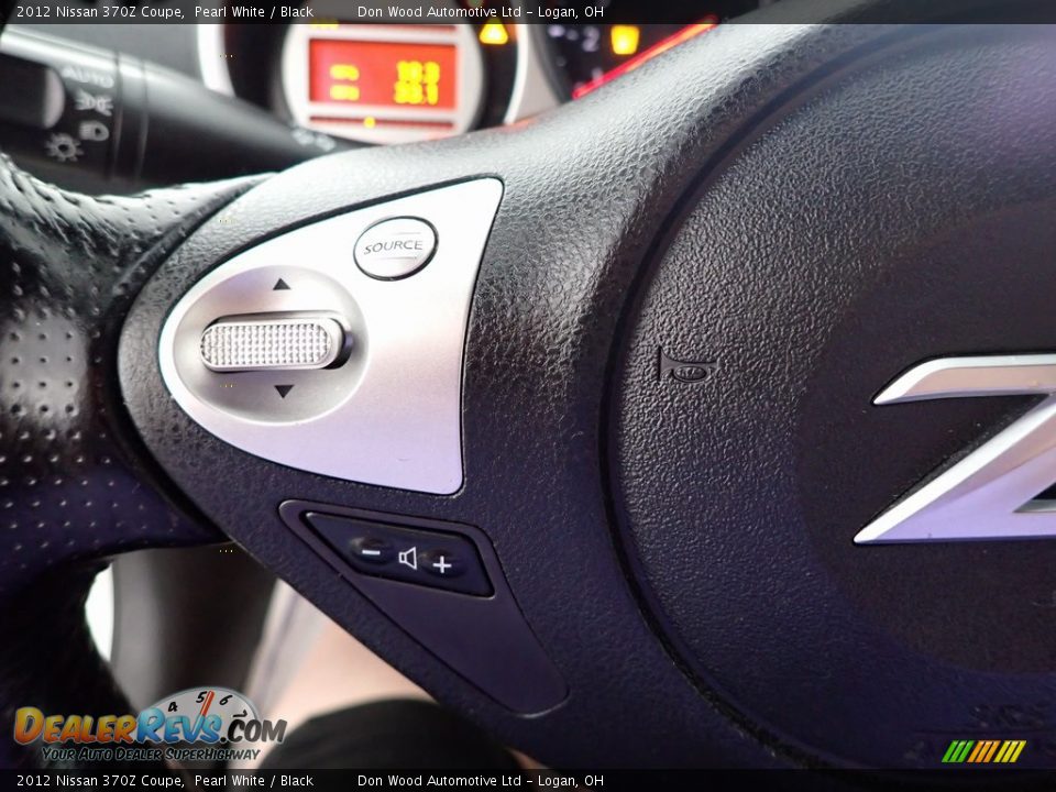 2012 Nissan 370Z Coupe Pearl White / Black Photo #14