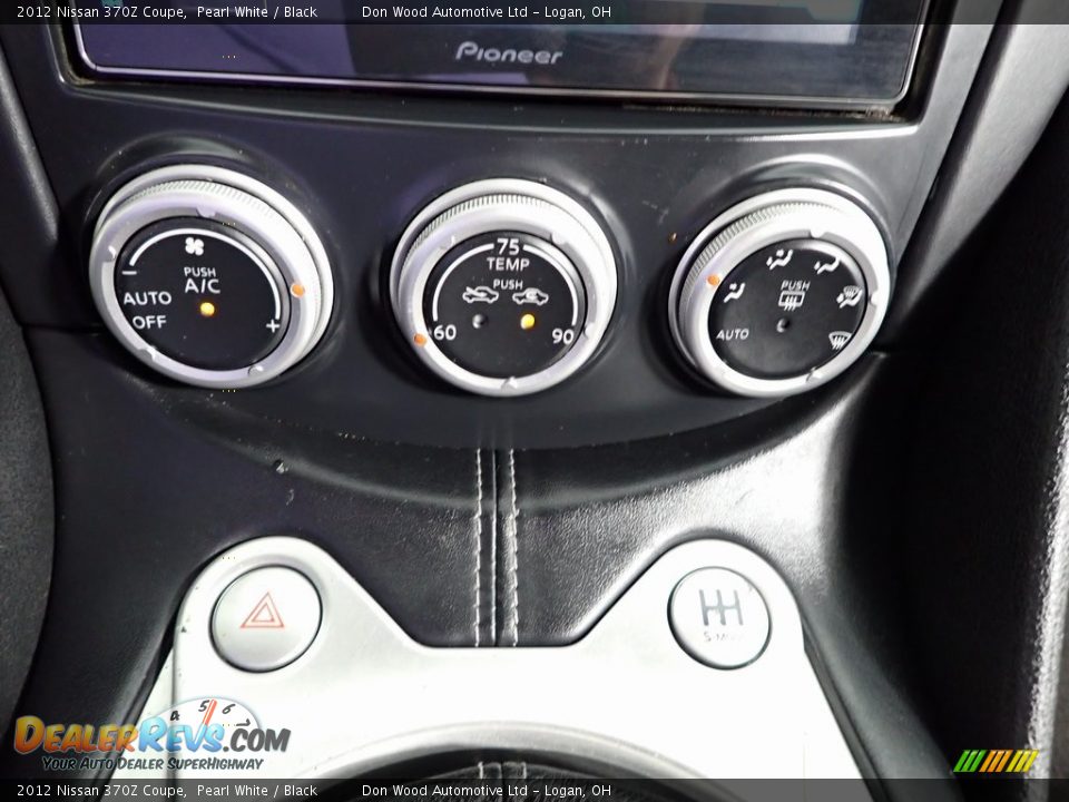 2012 Nissan 370Z Coupe Pearl White / Black Photo #16