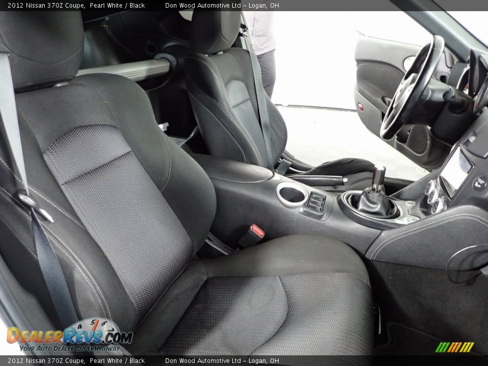 2012 Nissan 370Z Coupe Pearl White / Black Photo #19