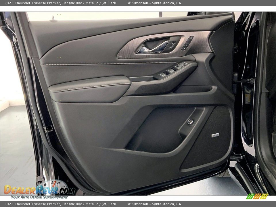 Door Panel of 2022 Chevrolet Traverse Premier Photo #25