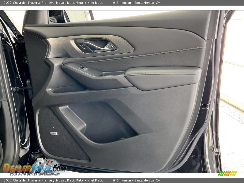 Door Panel of 2022 Chevrolet Traverse Premier Photo #26