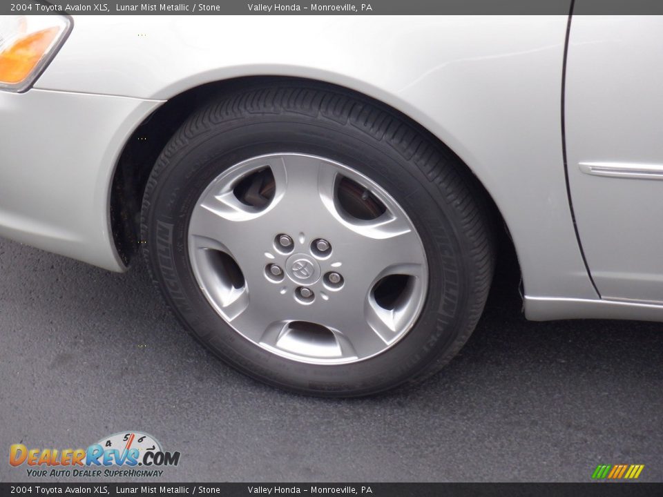 2004 Toyota Avalon XLS Wheel Photo #2