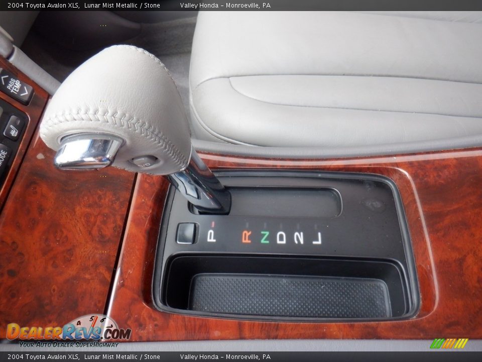 2004 Toyota Avalon XLS Shifter Photo #15